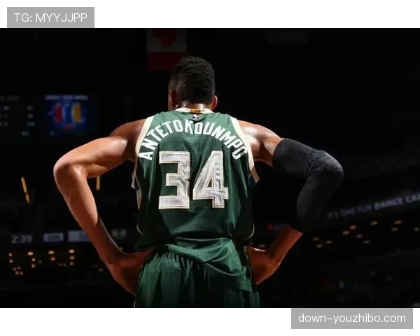 雄鹿139-118大胜鹈鹕，字母哥缺阵利拉德28+6助率队取关键胜利