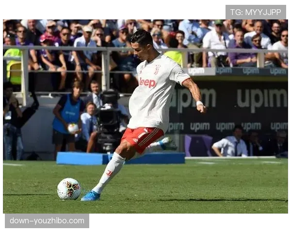 战术板:尤文图斯1-0佛罗伦萨,阿莱格里凭借经典的“低位防守+快速转换”取胜 战术板:尤文图斯1-0佛罗伦萨,阿莱格里凭借经典的“低位防守+快速转换”取胜